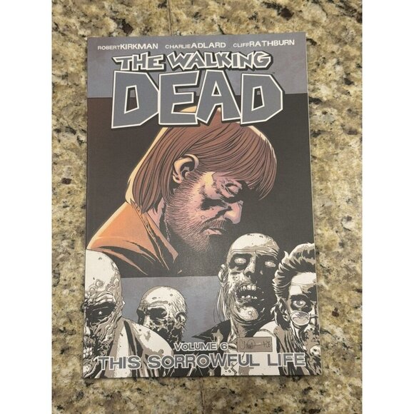 Walking Dead Volume 6: This Sorrowful Life Paperback Robert Kirkm - Picture 1 of 1